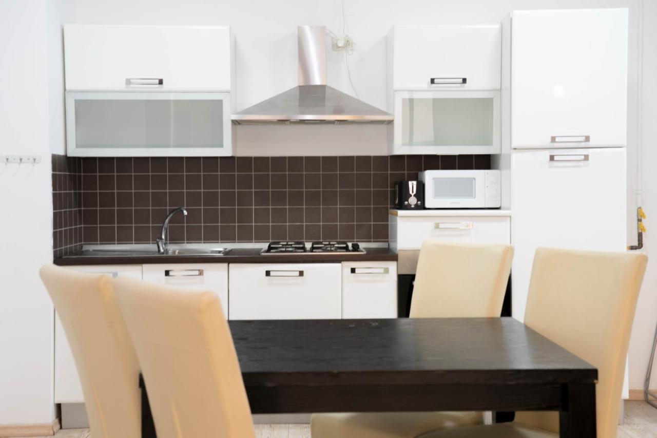 Lake Boutique Apartments & Rooms Mamaia Esterno foto