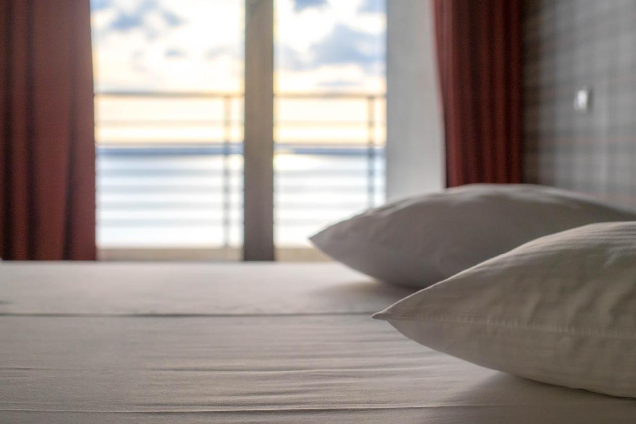 Lake Boutique Apartments & Rooms Mamaia Esterno foto
