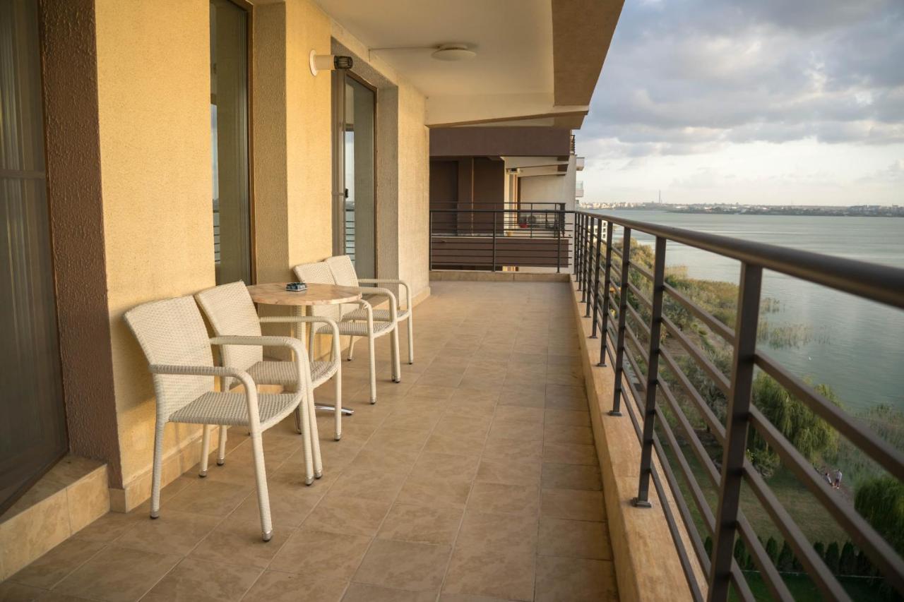 Lake Boutique Apartments & Rooms Mamaia Esterno foto