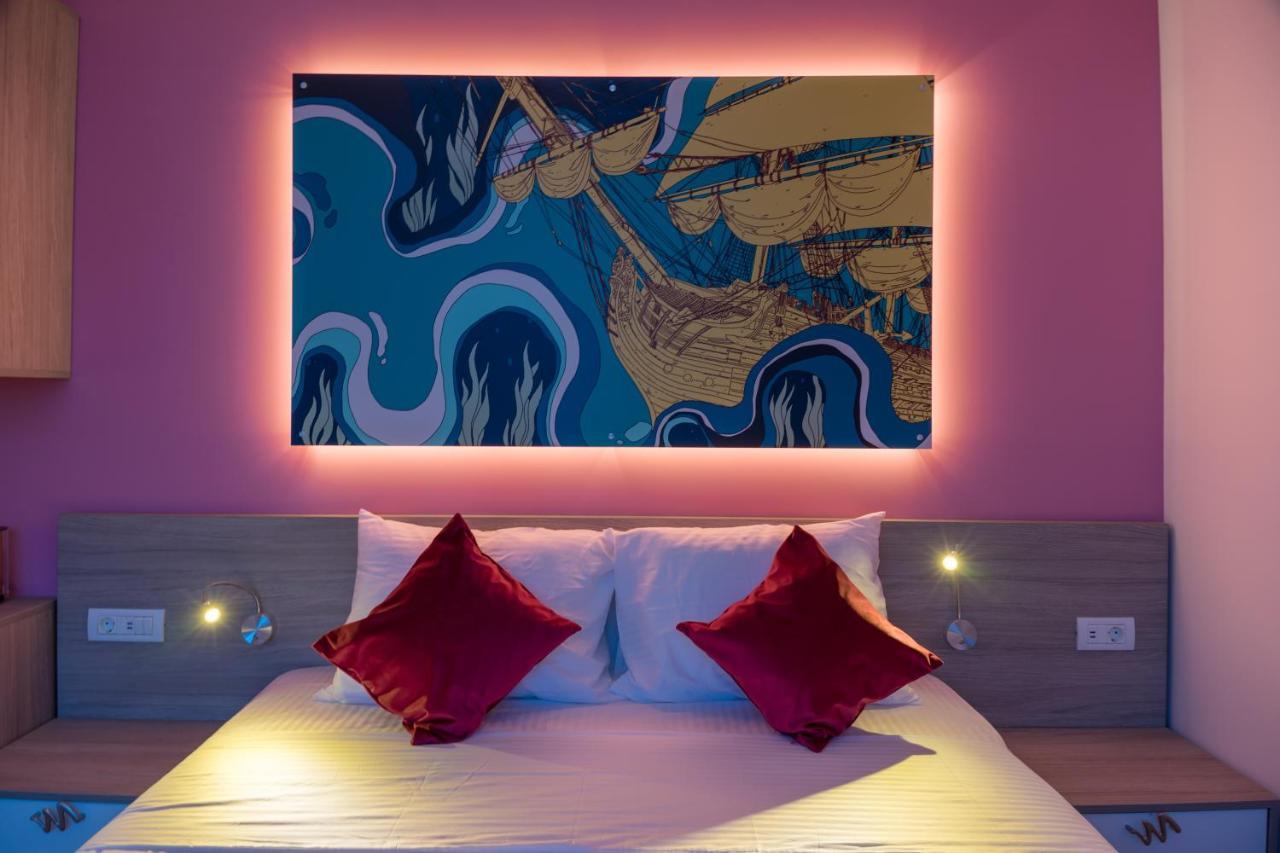 Lake Boutique Apartments & Rooms Mamaia Esterno foto
