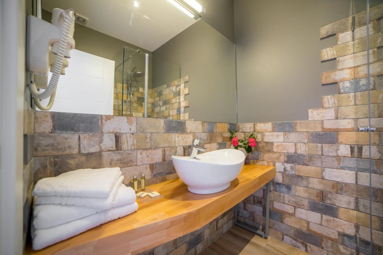 Lake Boutique Apartments & Rooms Mamaia Esterno foto