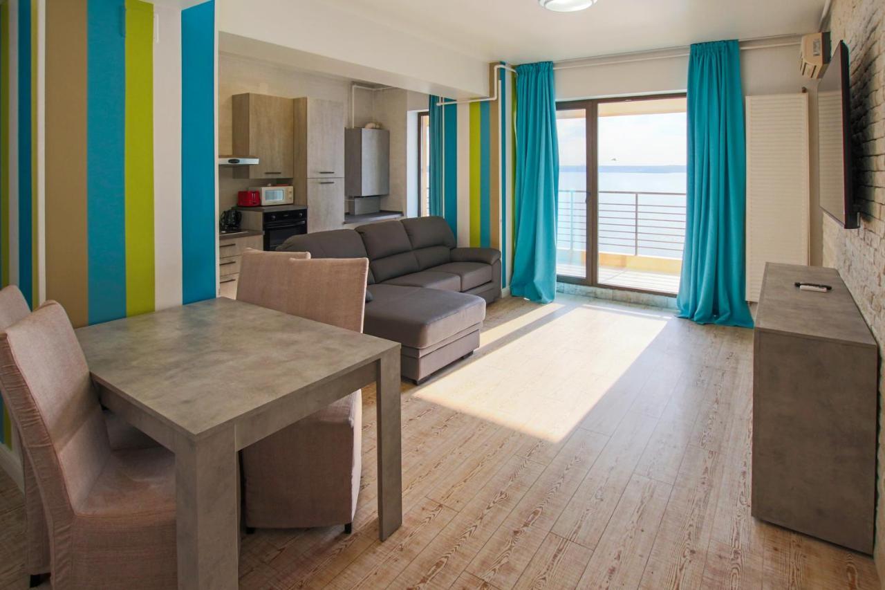 Lake Boutique Apartments & Rooms Mamaia Esterno foto