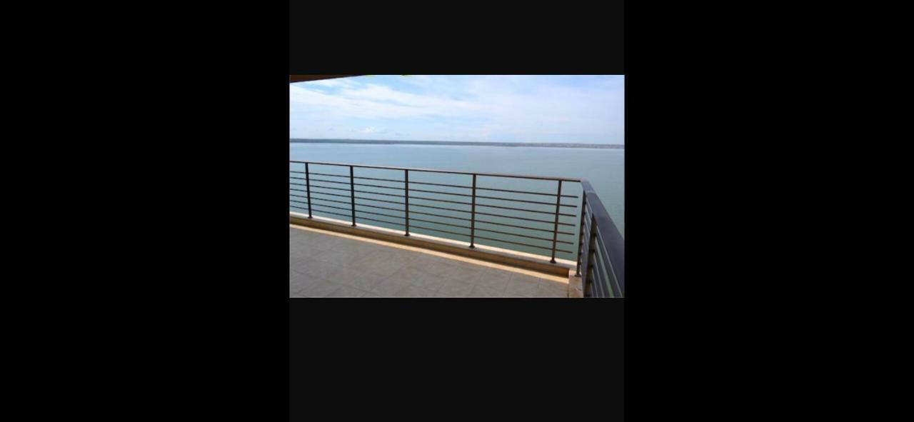 Lake Boutique Apartments & Rooms Mamaia Esterno foto